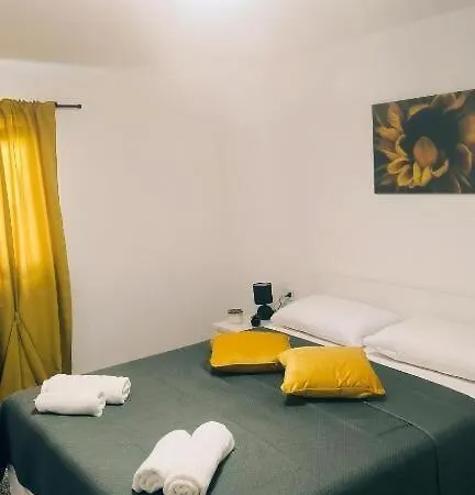 House Solis Holiday home Banjol