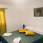 House Solis Nyaraló Banjol