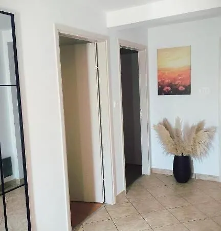 Nyaraló House Solis *