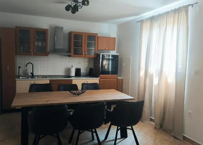 House Solis